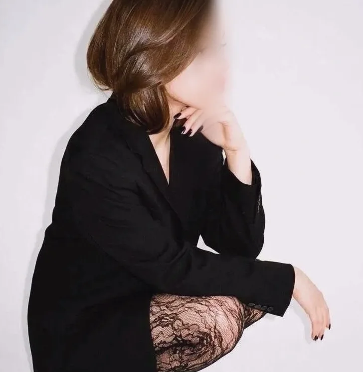 Marie, 19